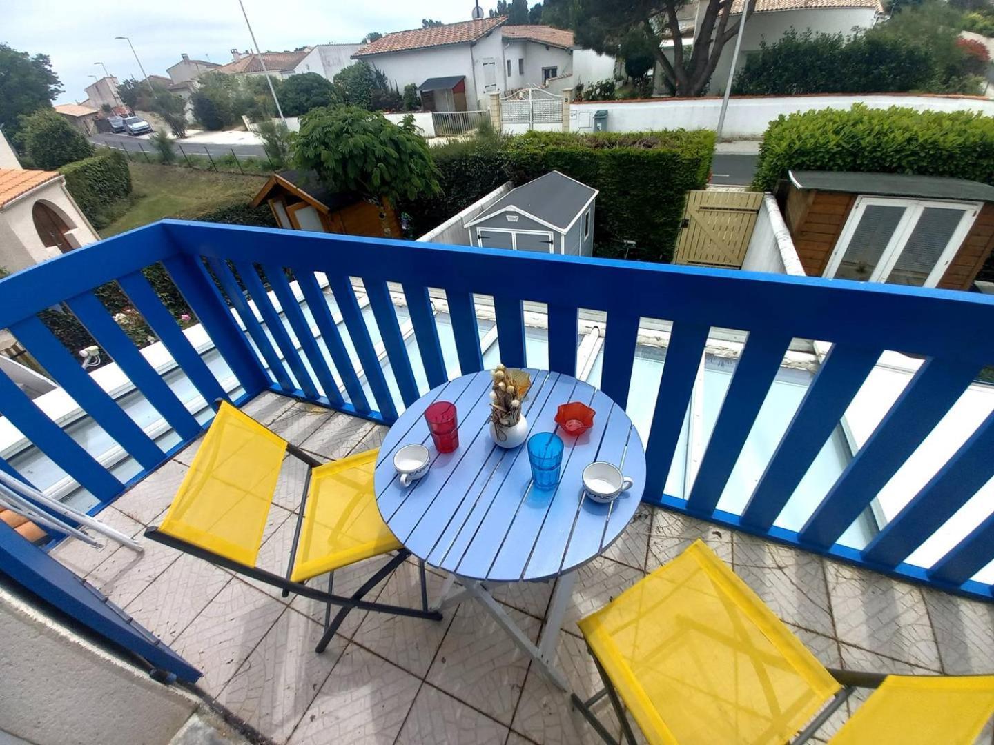 Meschers Sur Gironde - Appartement - Residence Sur Le Port Avec Balcon Luaran gambar