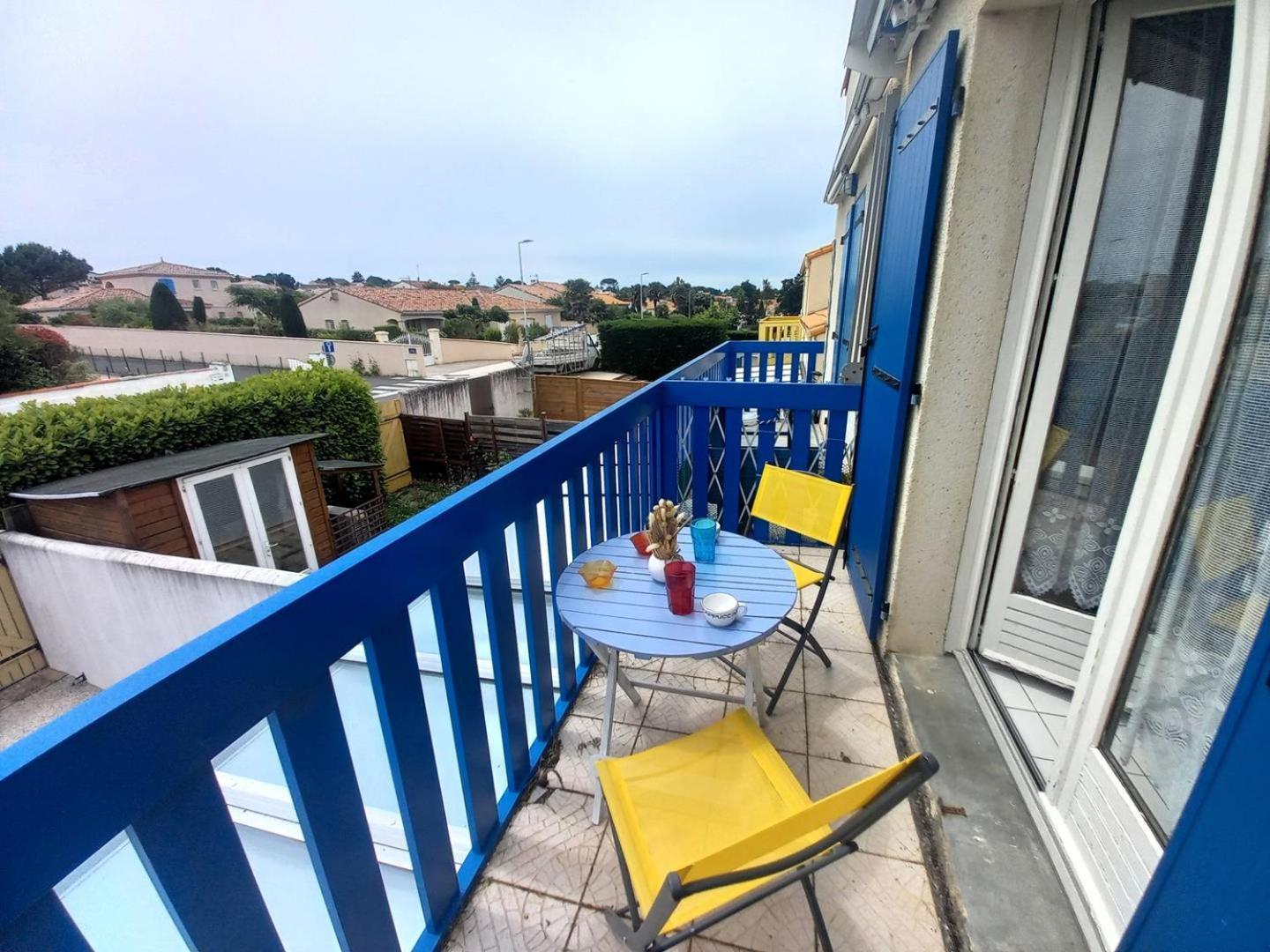 Meschers Sur Gironde - Appartement - Residence Sur Le Port Avec Balcon Luaran gambar